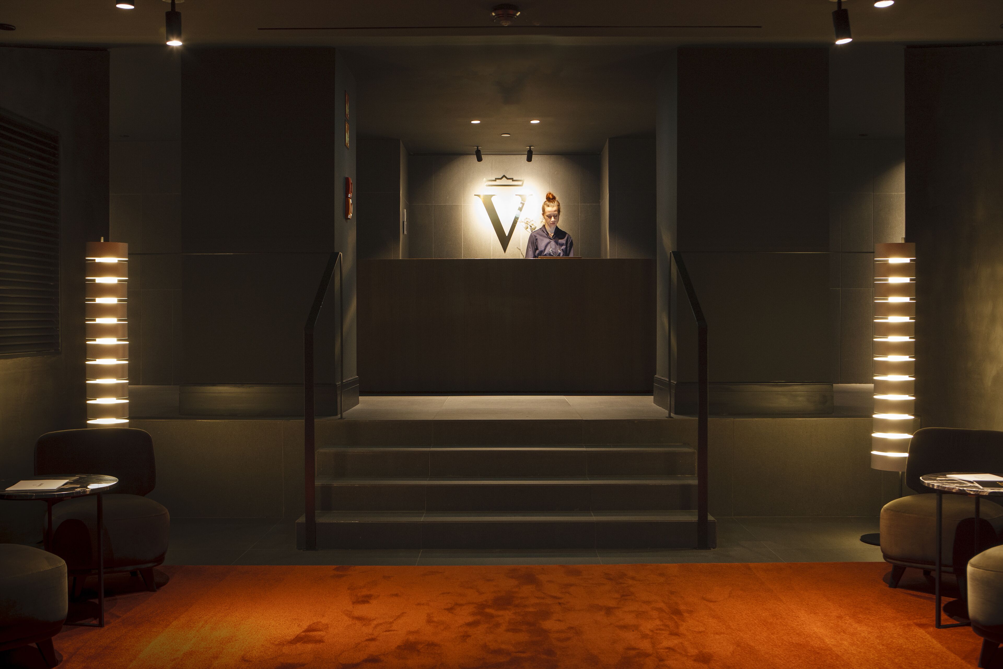 sauna, hot tub, steam room, turkish bath/hammam, body treatments