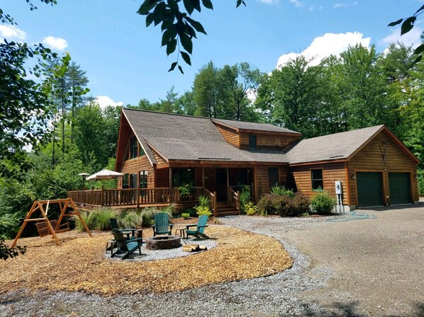 المنشأة من الخارج