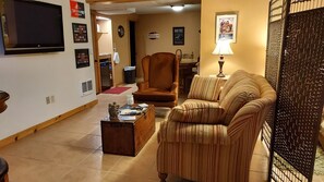 Smart TV, DVD player