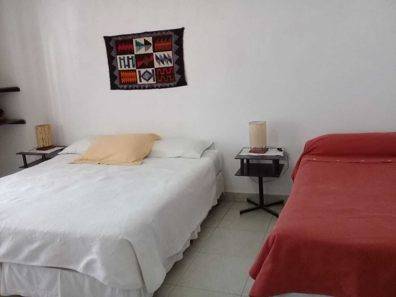 Habitación cuádruple estándar | Ropa de cama 