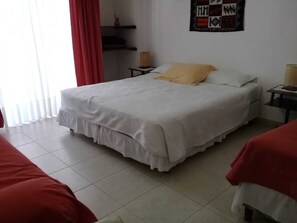 Standard Double or Twin Room | Bed sheets