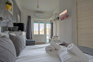 Habitación doble Deluxe, balcón (with shower Grigia) | Minibar, escritorio, cortinas blackout y insonorización 