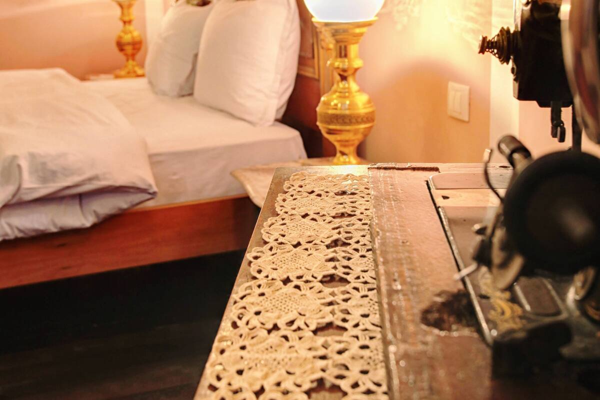 deluxe double room | premium bedding, down duvets, pillow-top beds, in-room safe