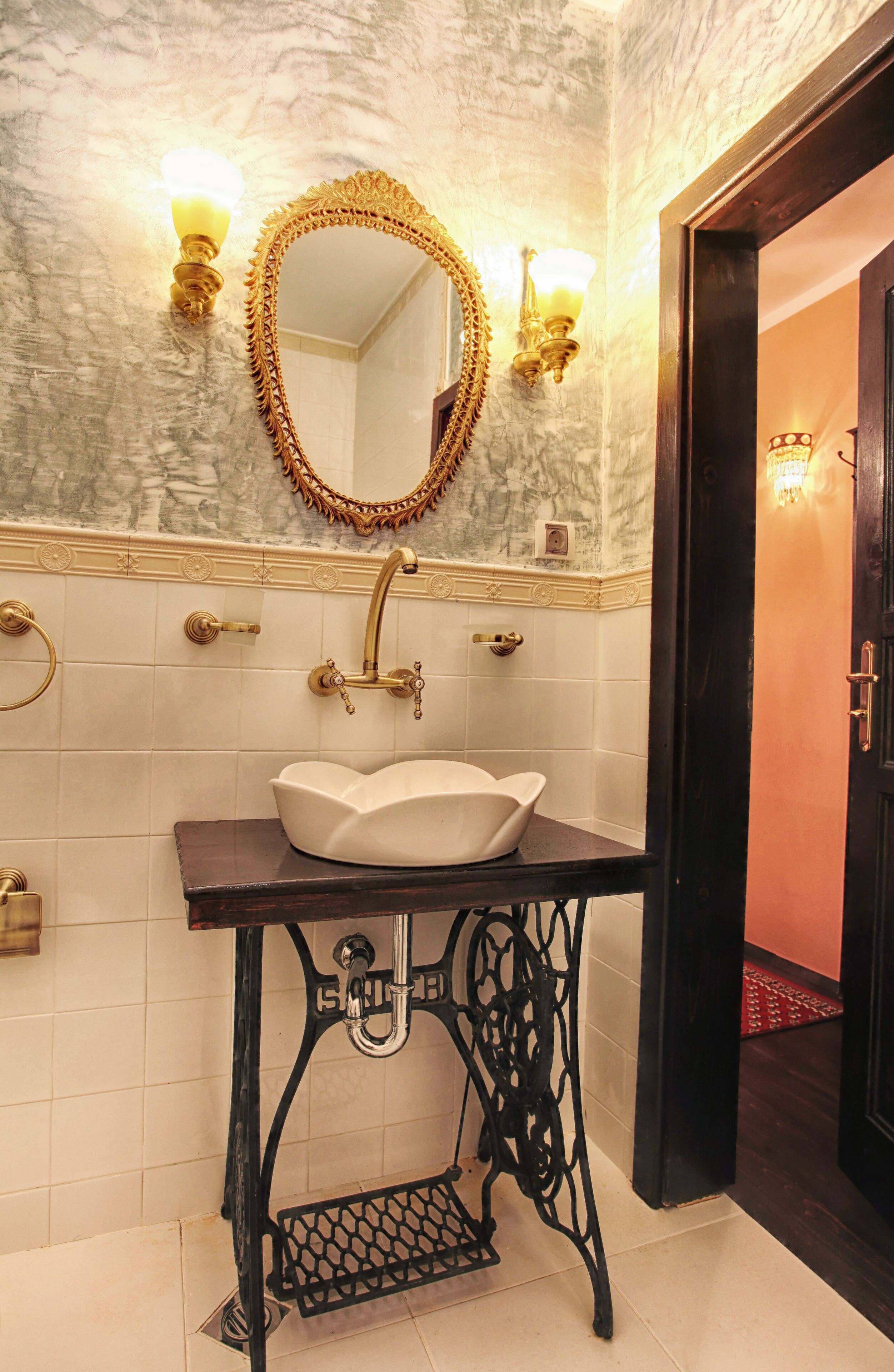 economy double room, ground floor | bathroom | shower, designer toiletries, hair dryer, slippers