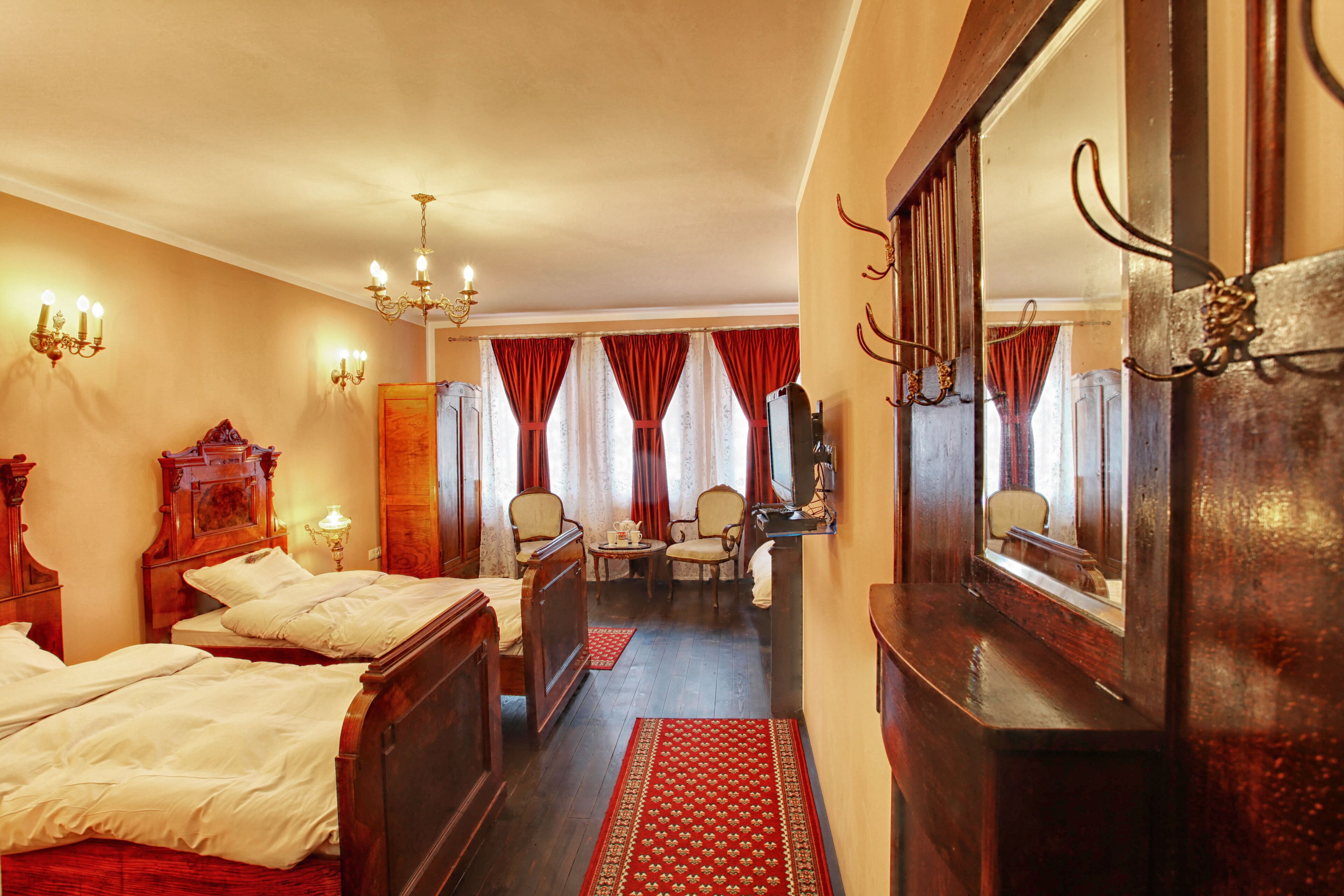 deluxe triple room | premium bedding, down duvets, pillow-top beds, in-room safe