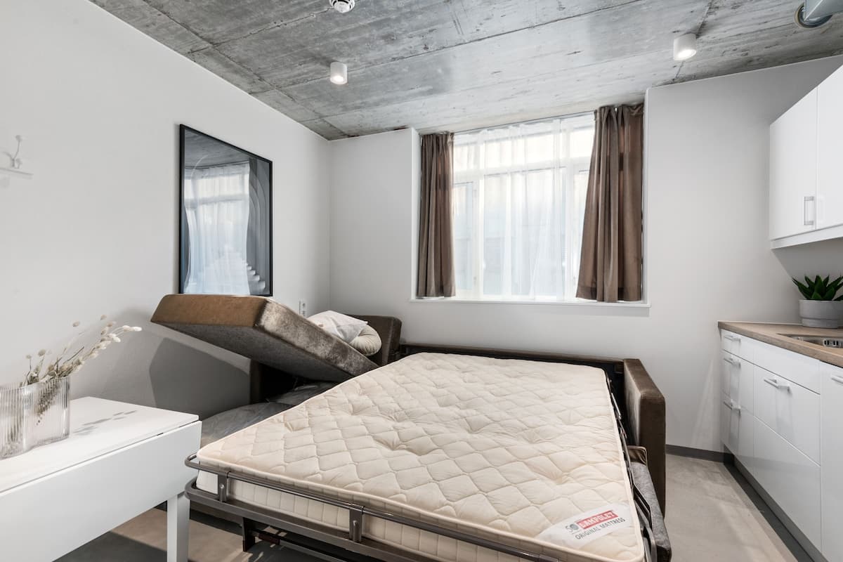 Bureau, rideaux occultants, chambres insonorisées, Wi-Fi gratuit