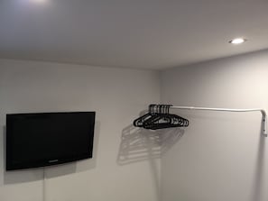 Habitación triple estándar | Servicios de la habitación