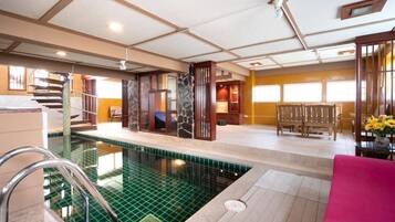 6 Bedrooms with Indoor Pool | Private pool