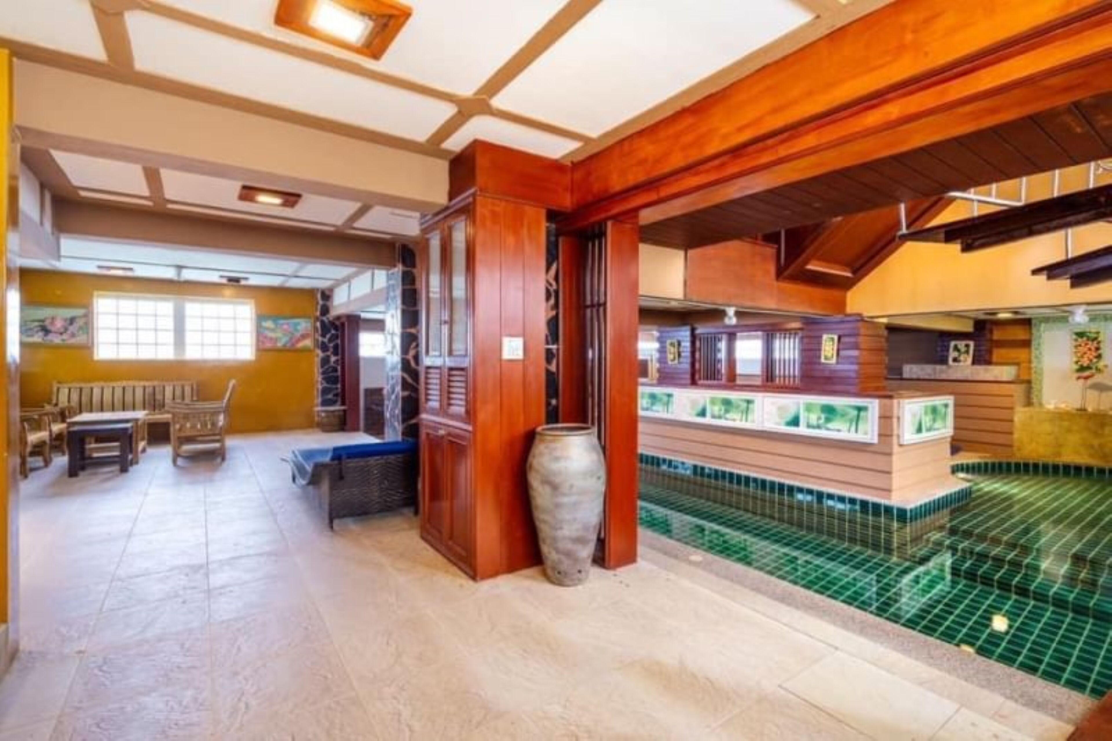 6 Bedrooms with Indoor Pool | Premium bedding, pillowtop beds, in-room safe, individually decorated