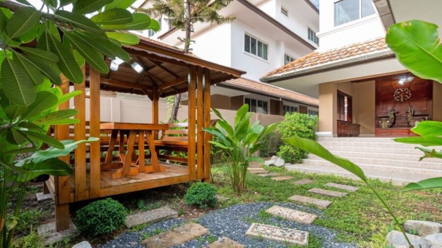 Angel Pool Villa Phuket