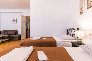 2 bedrooms, free WiFi - Gamers apartment (Tbilisi)