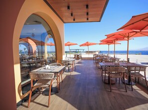 Här finns 3 restauranger som serverar frukost.