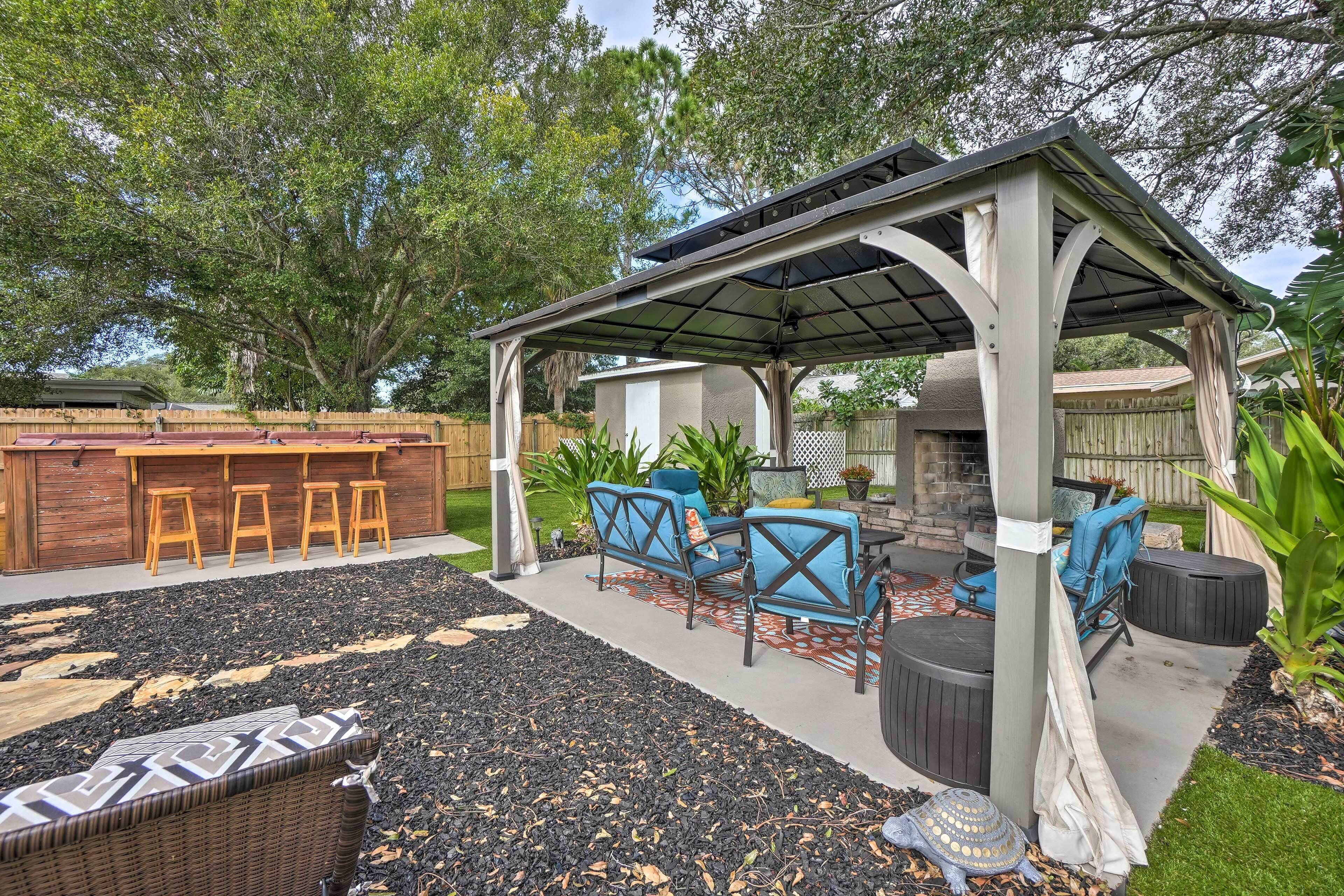 Beachy Palm Harbor Escape: Swim Spa Pool & Gazebo
