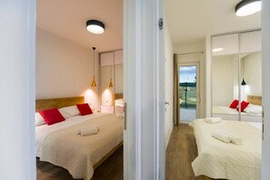 Leilighet – deluxe | Bad | Dusj, toalettartikler (inkludert), hårføner og håndklær
