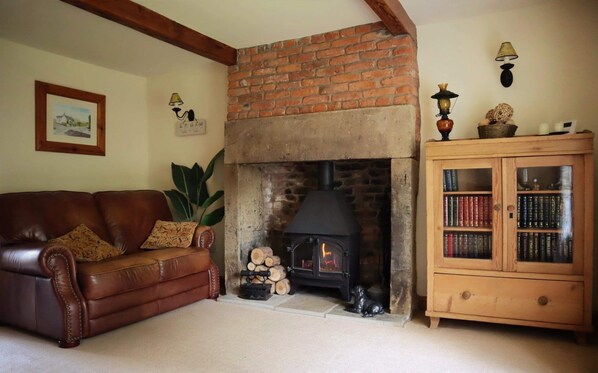 Interior - Luxury Farmhouse Cottage (POULTON-LE-FYLDE)