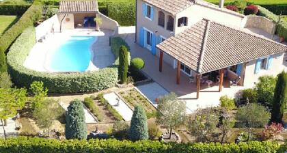 Villa Les Mazes, with private heated pool