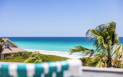 Seagrove Beach, Gated Neighborhood, Pool!