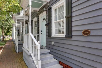 Adorable Cottage 2 Blocks From Forsyth Park - B