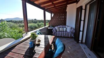 Studio (1st floor) | Terrace/patio
