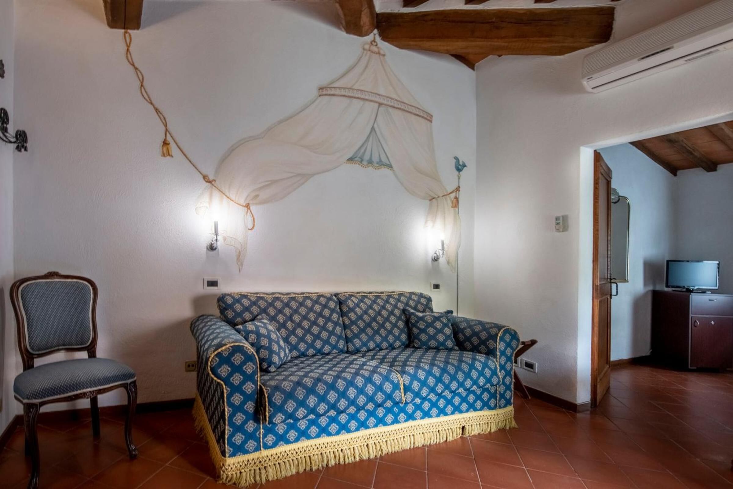 22-inch tv with digital channels