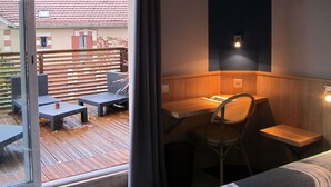 Unclassified image, 5 of 13, button - Hôtel-Restaurant L'Ecureuil (Saint-Paul-en-Born)