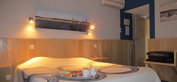 Tweepersoonskamer, balkon | Een laptopwerkplek, gratis babybedden, gratis wifi, beddengoed