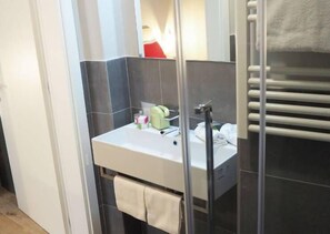 Free toiletries, towels, soap, shampoo - Hotel Centro (Florence)