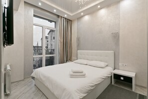 2 bedrooms, hypo-allergenic bedding, in-room safe - MinskLux Apartment Gorodskoy Val str. 10 (Minsk)
