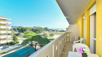 Apartamento, 1 quarto | Sacada