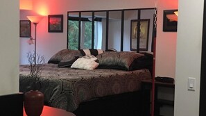 1 bedroom, desk, iron/ironing board, free WiFi