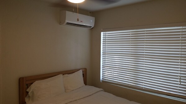 1 habitación, wifi y ropa de cama