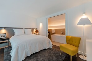 1 camera, ferro/asse da stiro, accesso a Internet, lenzuola