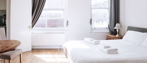 1 Schlafzimmer, Bügeleisen/Bügelbrett, kostenloses WLAN, Bettwäsche