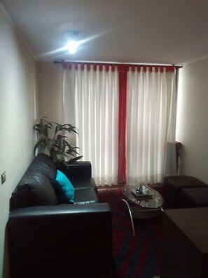 Interior detail - Vadigi (Santiago)