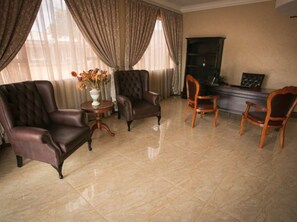 Interior - Ein Gedi Premier Lodge (Kimberley)