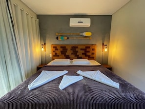 Habitación Confort doble | Minibar, caja fuerte, wifi gratis y ropa de cama