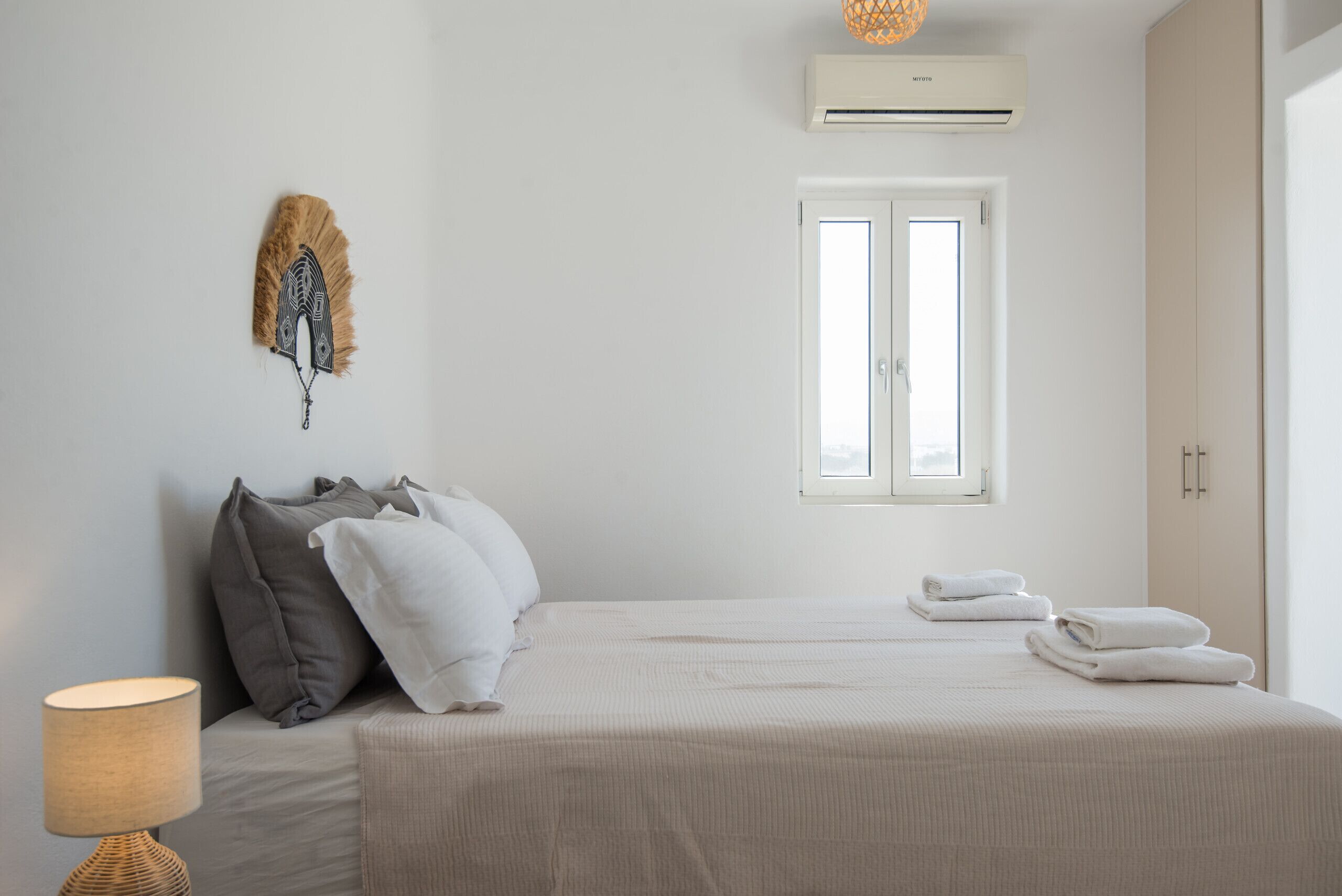 4 bedrooms, iron/ironing board