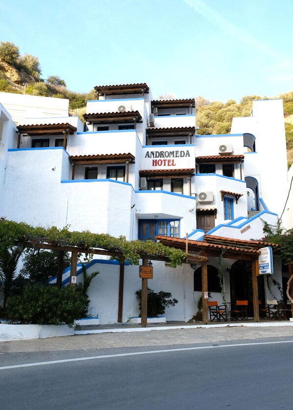 Front of property - Hotel Andromeda (Agios Vasileios)
