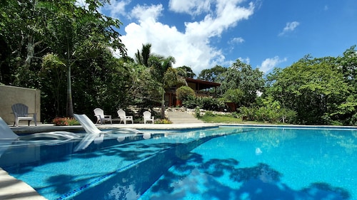 Vanilla Hills Resort