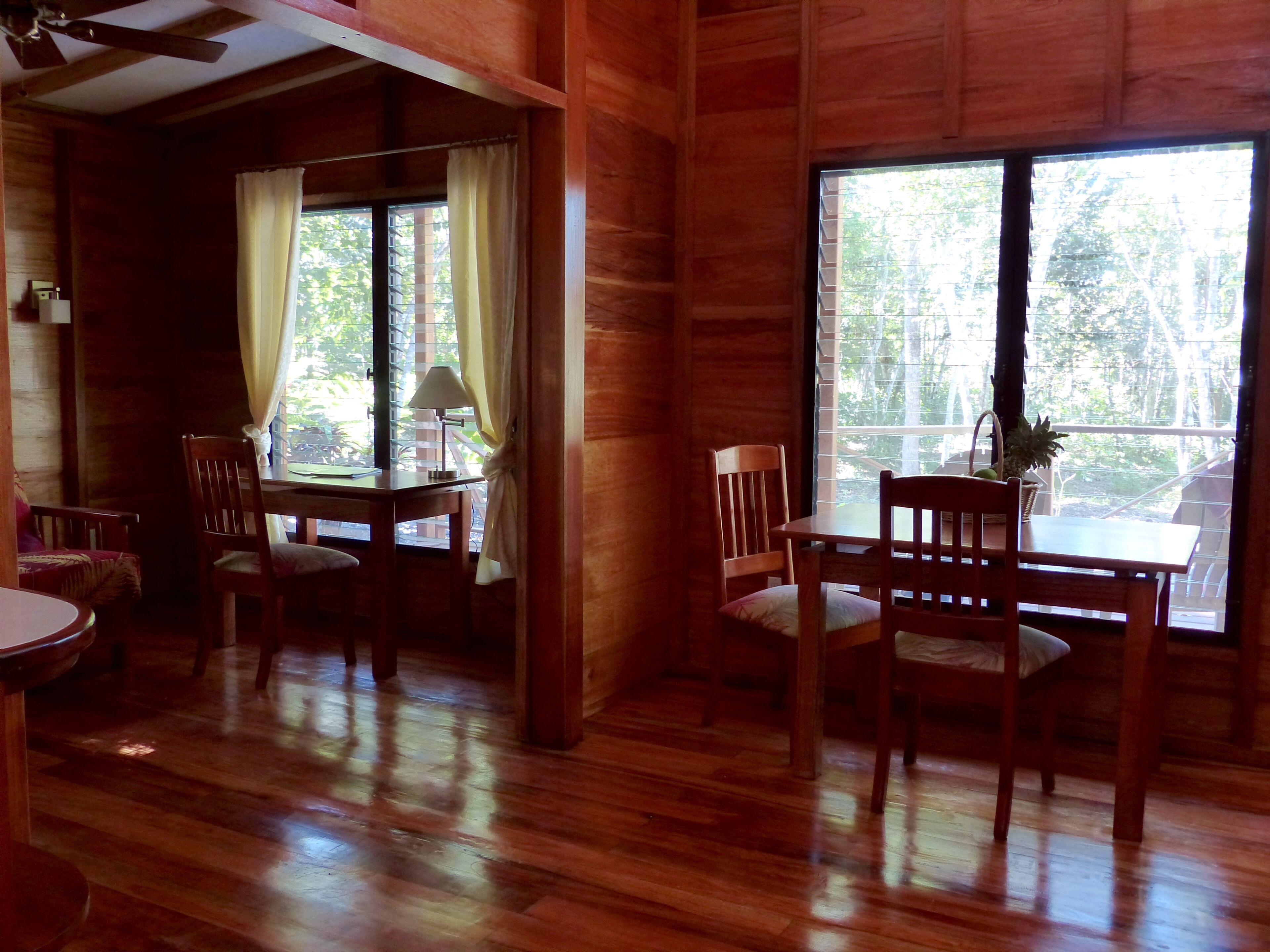 bungalow, 2 bedrooms, kitchen, garden view (orchid) | living area