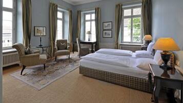 Deluxe-Doppelzimmer | 1 Schlafzimmer, Schreibtisch, kostenloses WLAN, Bettwäsche