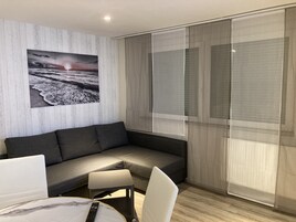 高级公寓, 私人浴室, 花园景观 (Zimmer 102) | 住宿内部