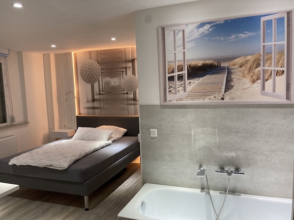 Lägenhet Superior - privat badrum - utsikt mot trädgården (Zimmer 102) | Rumsbekvämlighet