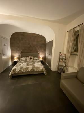Bathroom - Equipped with all the necessary comforts to spend an unforgettable stay! (Napoli)