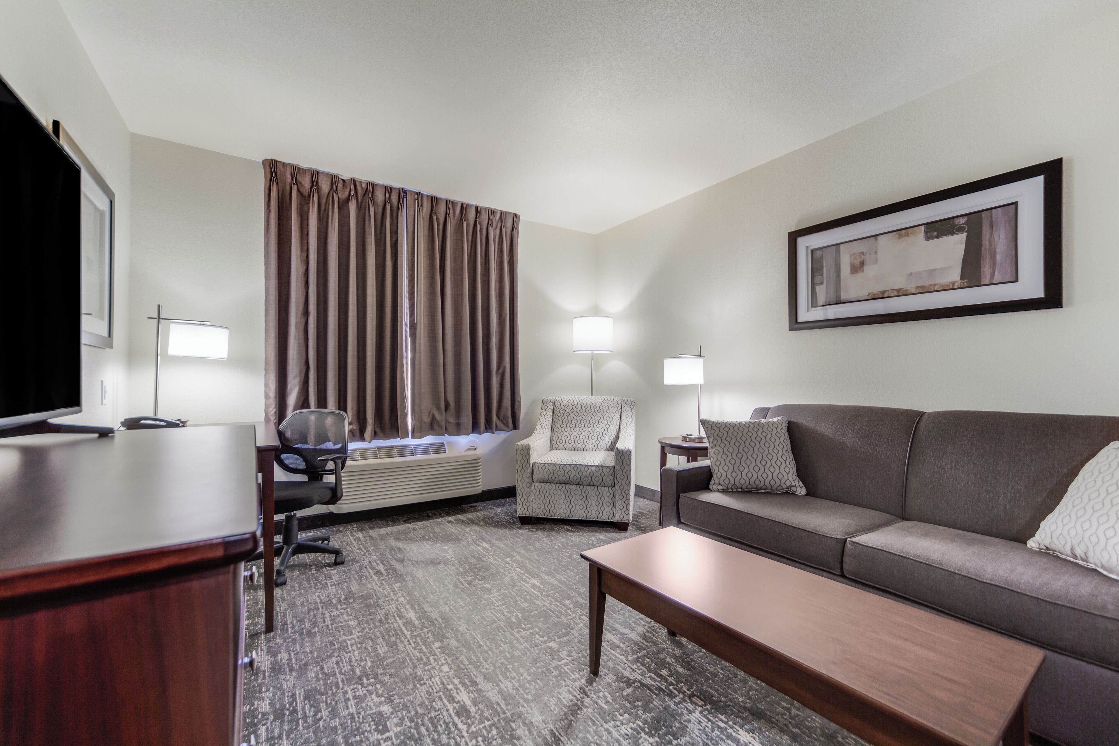 suite, 1 king bed with sofa bed, non smoking | pillow-top beds, individually decorated, individually furnished, desk