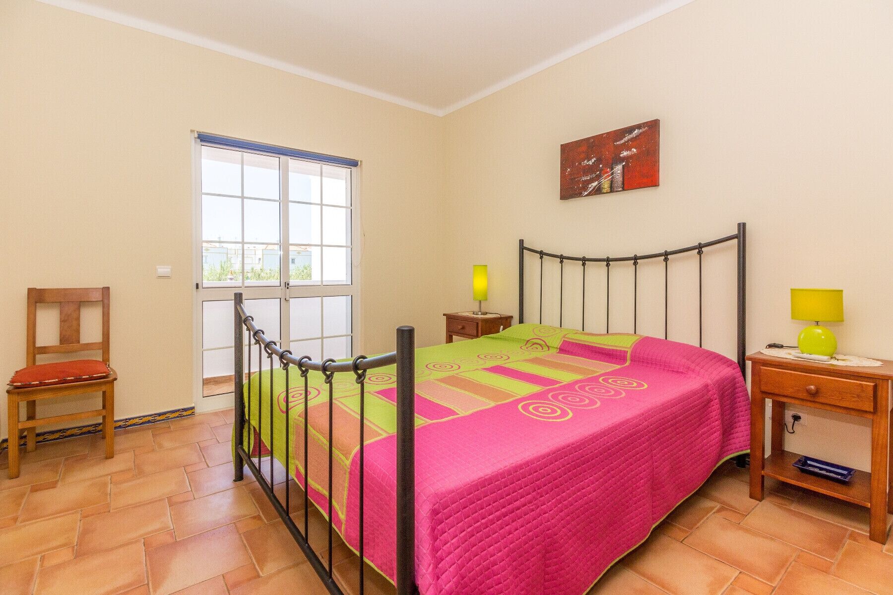 3 chambres, fer et planche à repasser, Wi-Fi gratuit, draps fournis