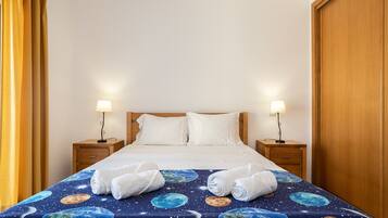 3 bedrooms, free WiFi, bed sheets