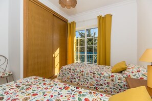 3 bedrooms, free WiFi, bed sheets