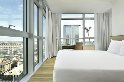 Torre Galfa Milano | UNA Esperienze