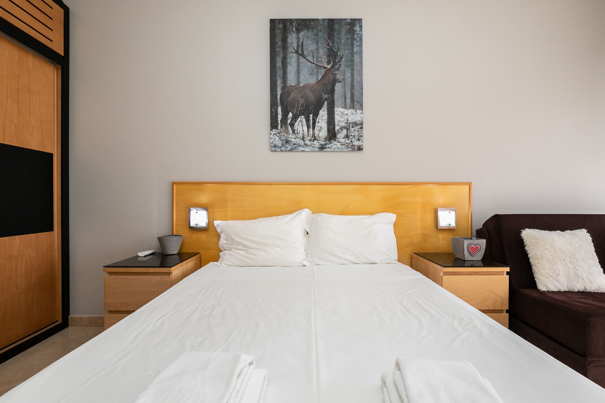 3 bedrooms, iron/ironing board, free WiFi, bed sheets